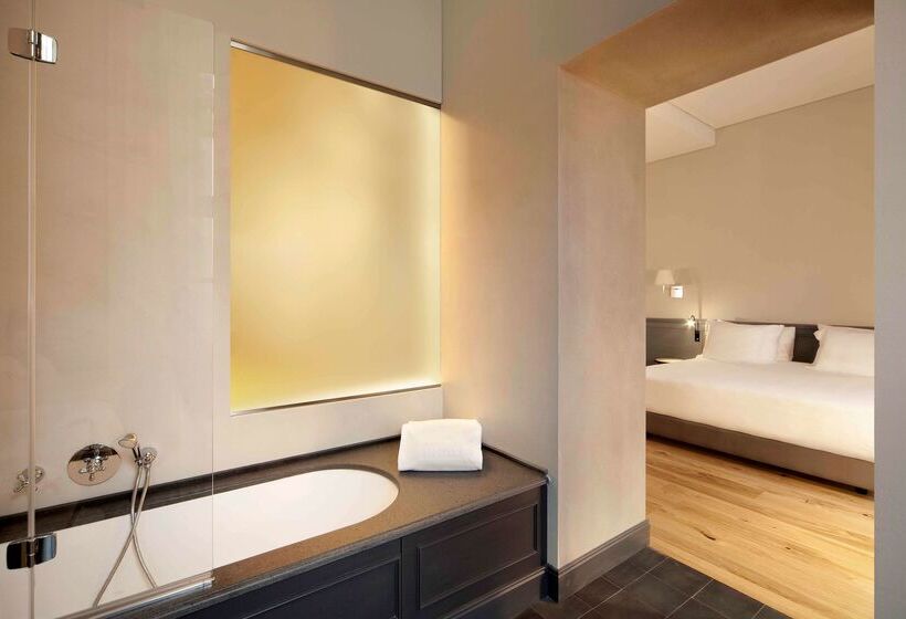 هتل NH Collection Torino Piazza Carlina