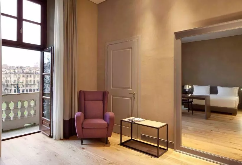 فندق NH Collection Torino Piazza Carlina