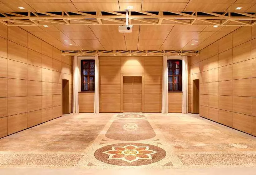 فندق NH Collection Torino Piazza Carlina