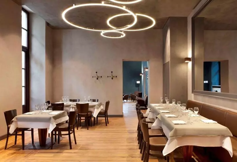 فندق NH Collection Torino Piazza Carlina