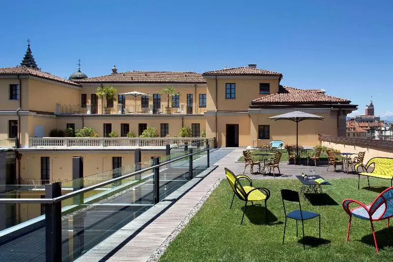 فندق NH Collection Torino Piazza Carlina