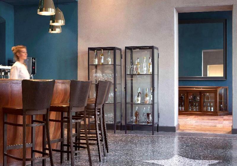 هتل NH Collection Torino Piazza Carlina