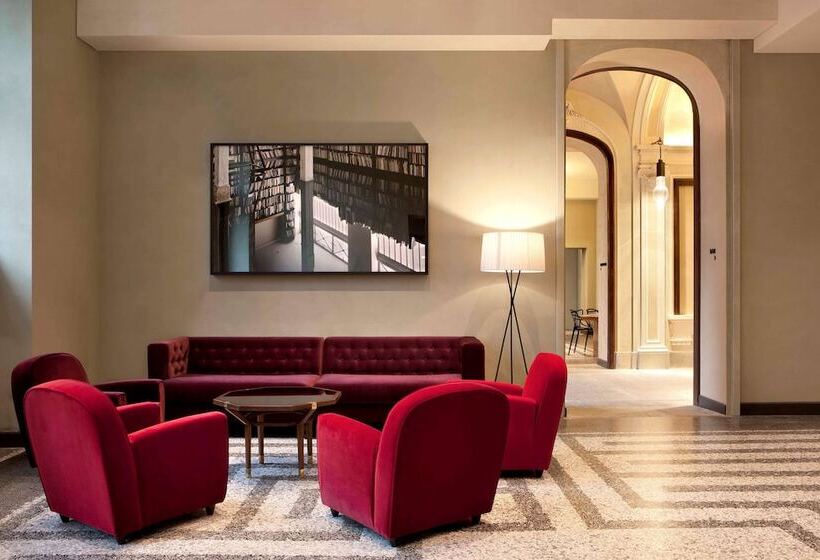 هتل NH Collection Torino Piazza Carlina