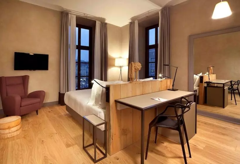 فندق NH Collection Torino Piazza Carlina