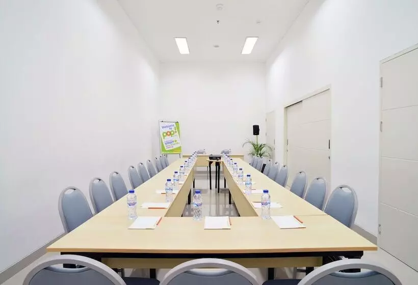 Pop! Hotel Kemang Jakarta