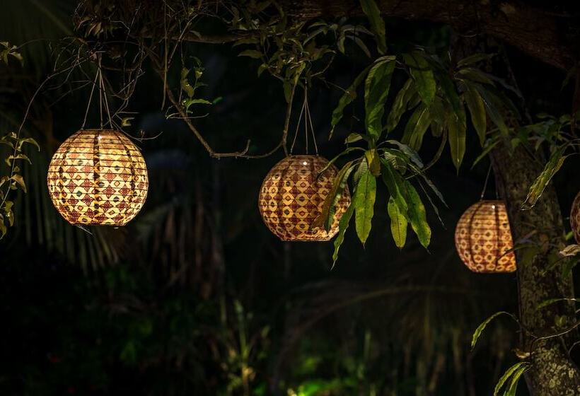 酒店 Sambor Village