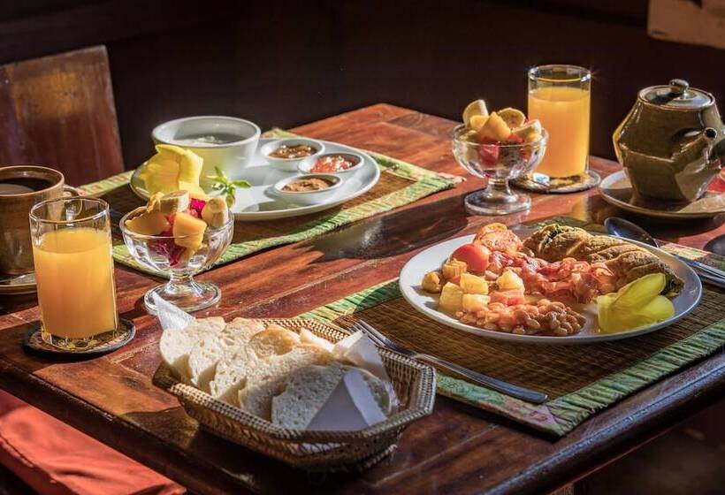 酒店 Sambor Village