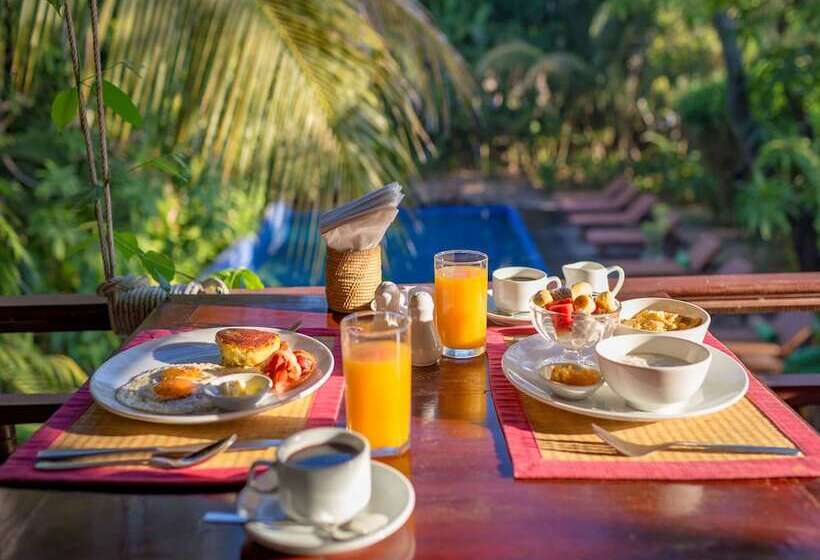 酒店 Sambor Village