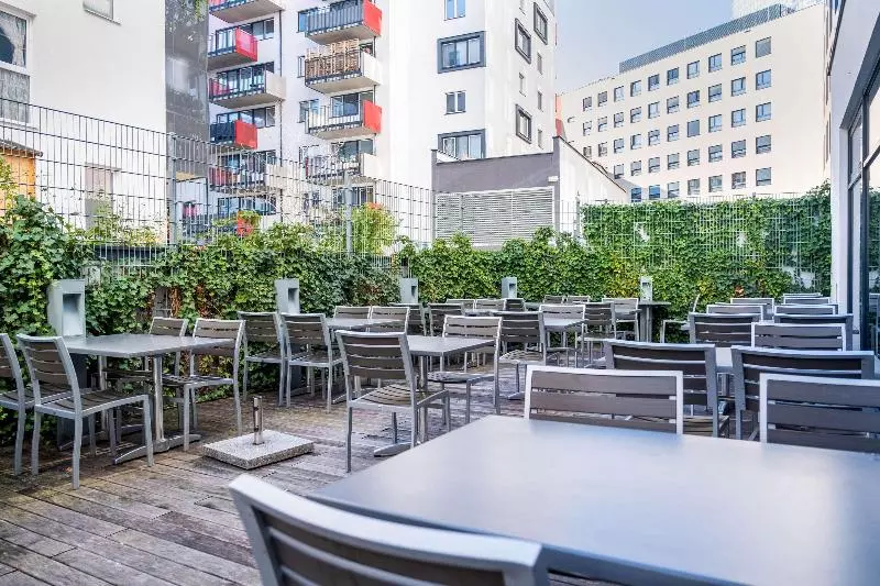 Leonardo Hotel Vienna Hauptbahnhof