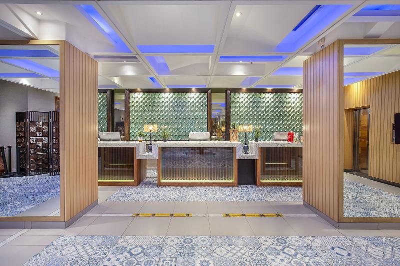 בית מלון כפרי The 1o1 Bandung Dago