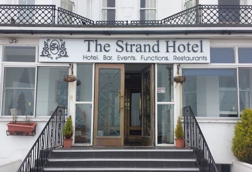 ホテル The Strand