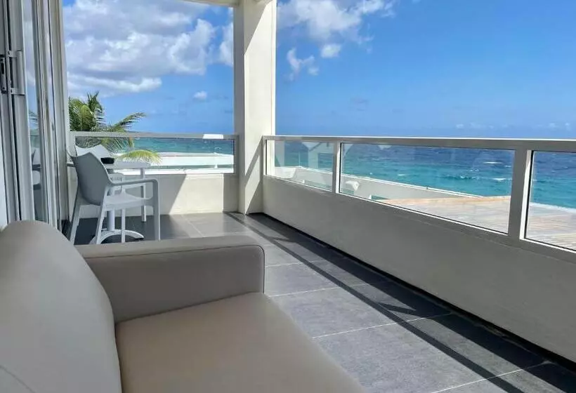 Saint Tropez Boutique