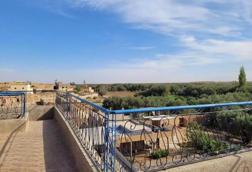 Retkeilymaja Gite Boukhalfa