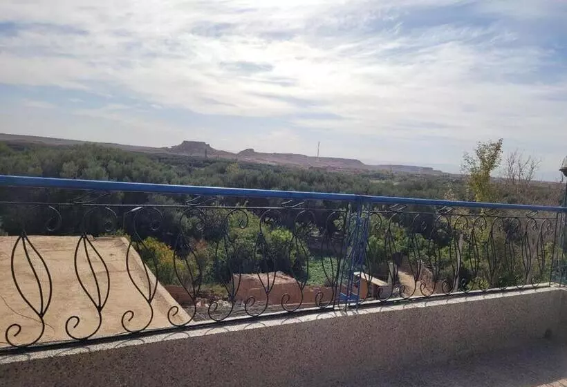 Retkeilymaja Gite Boukhalfa