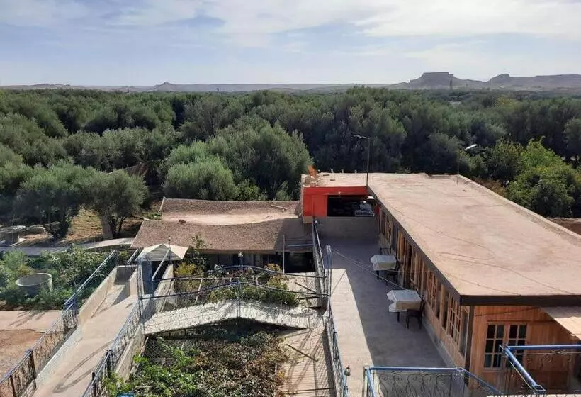 Retkeilymaja Gite Boukhalfa