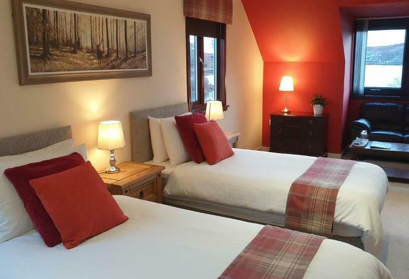 مبيت وإفطار Loch View, Lairg