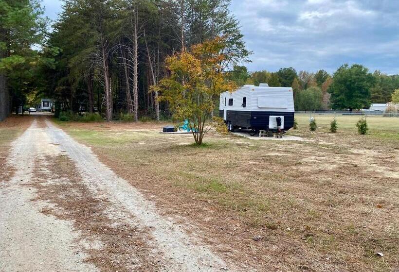 Отель Bright Side Inn