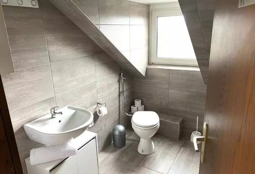 ペンション Gästehaus Schwabach