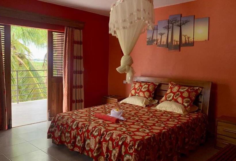 تختخواب و صبحانه Nosy Bay View