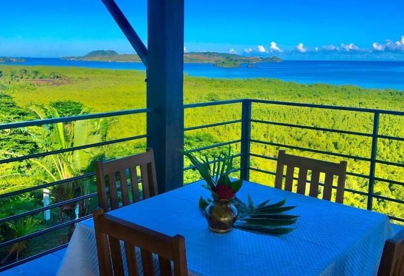 تختخواب و صبحانه Nosy Bay View