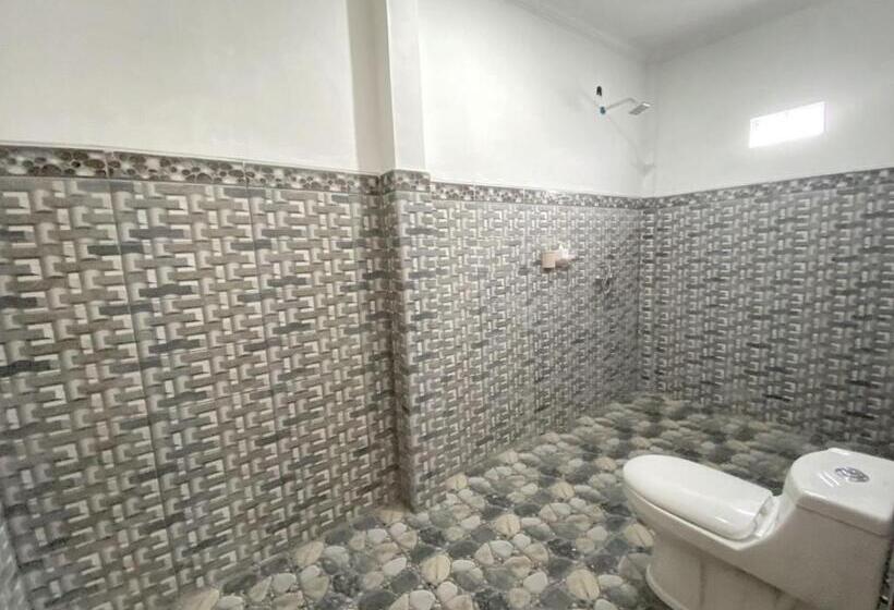 פנסיון Sna Guest House