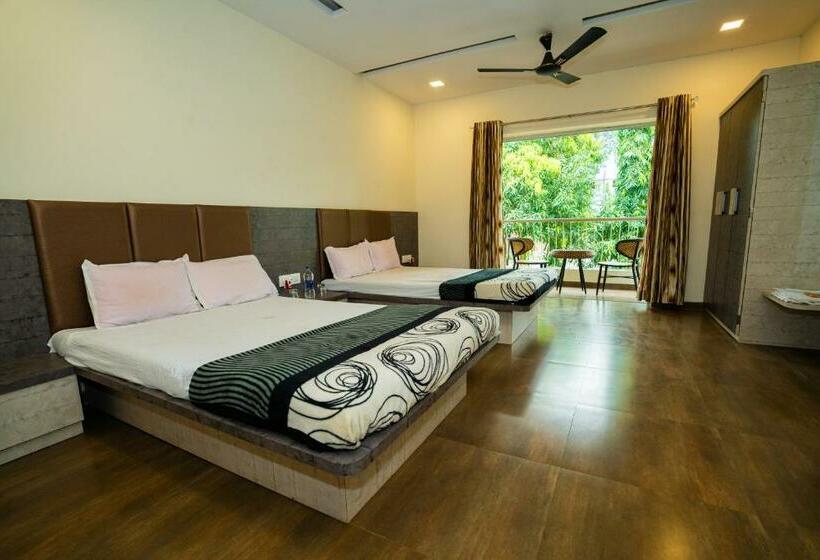 The Visawa Resort Lawns & Banquet