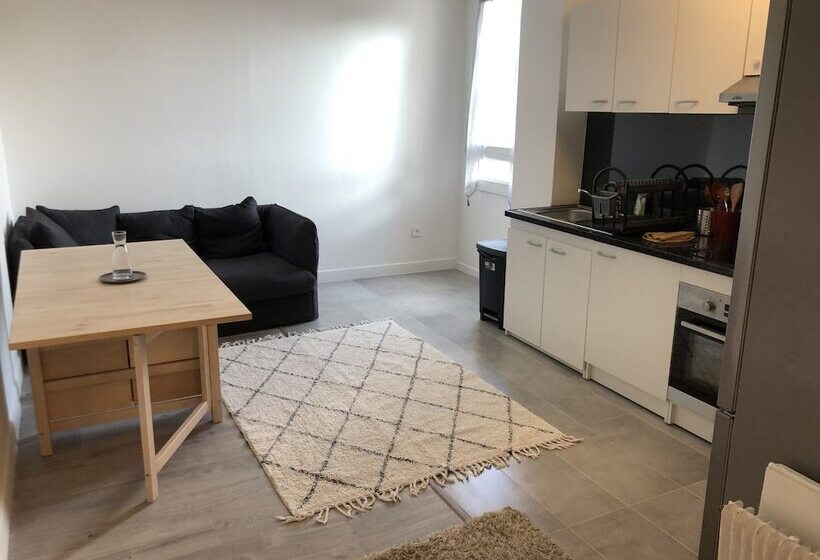 تختخواب و صبحانه Evry Time