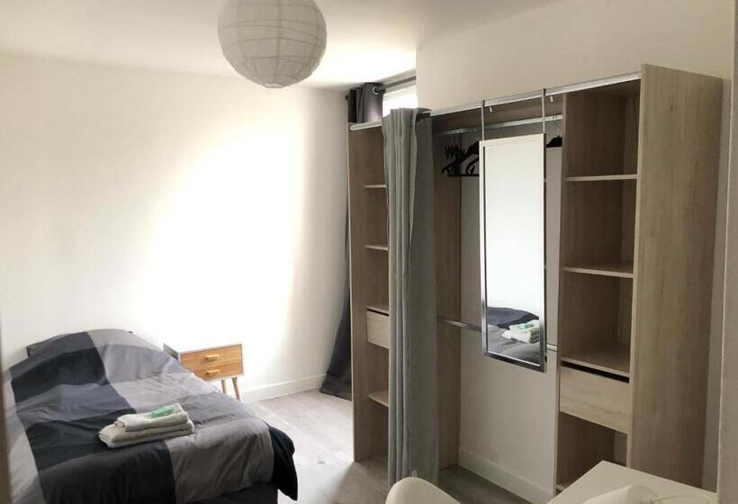 تختخواب و صبحانه Evry Time