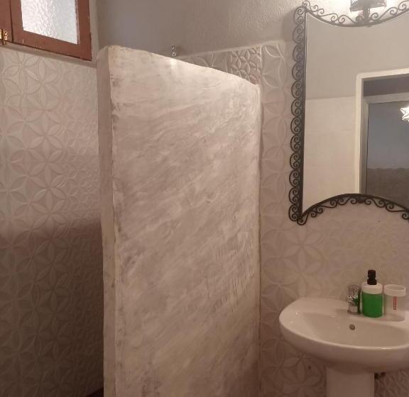 تختخواب و صبحانه Riad Dar Nouar