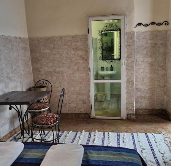 تختخواب و صبحانه Riad Dar Nouar