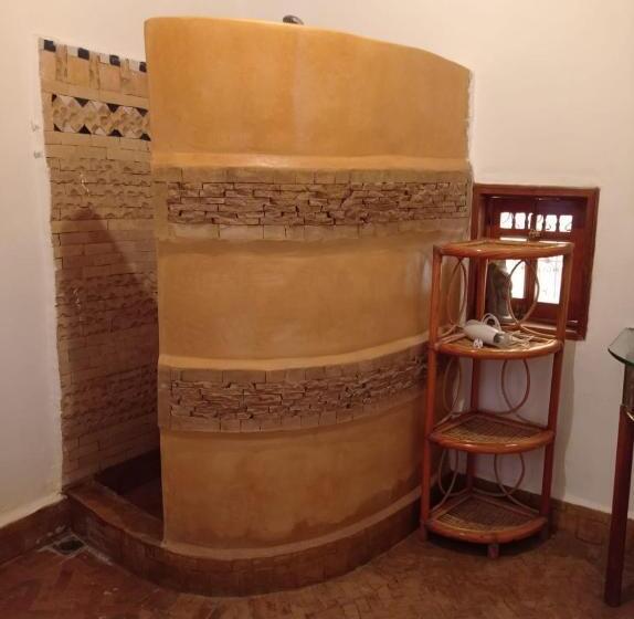 تختخواب و صبحانه Riad Dar Nouar