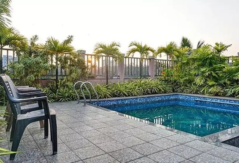 Fabhotel Rudra Residency Nr Medicover Hospital