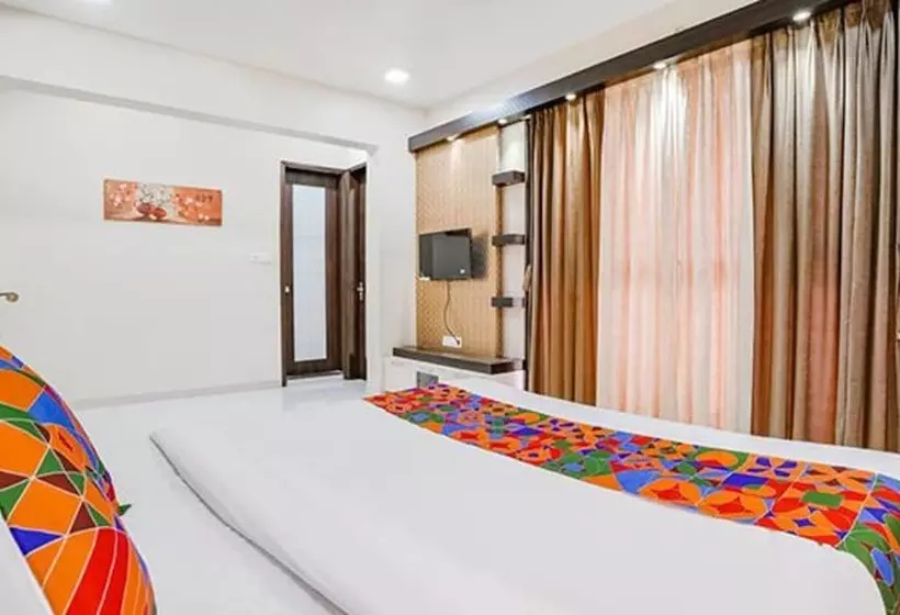 Fabhotel Rudra Residency Nr Medicover Hospital