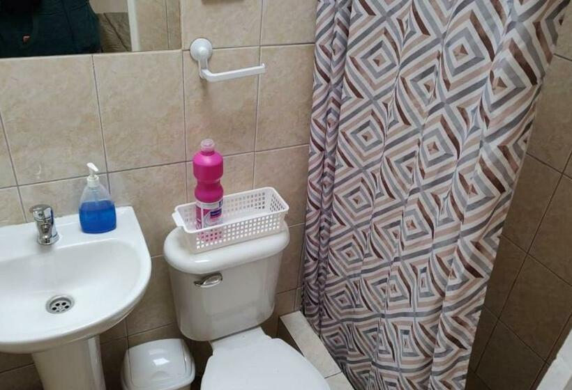 پانسیون Hostal Del Rosario La Serena