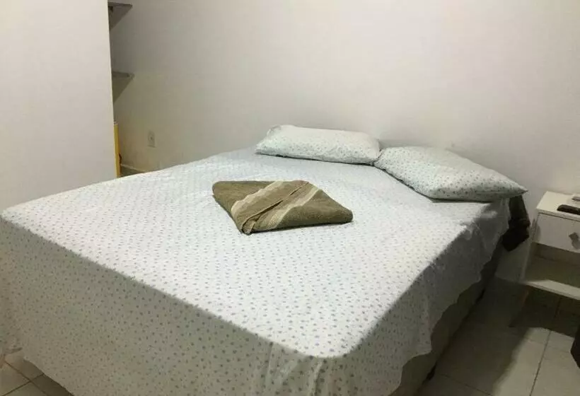 ペンション Pousada Coró