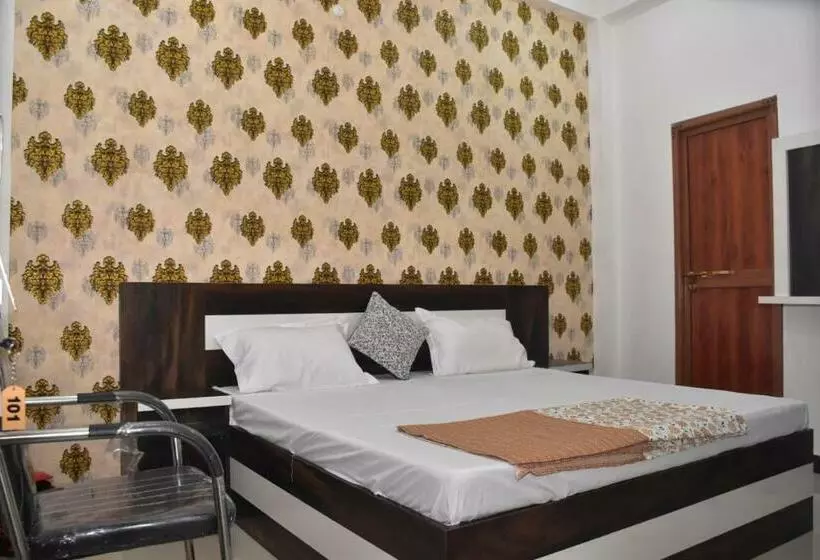 Majatalo Shree Gorakhnath Guest House