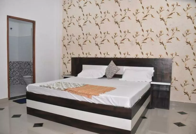 Majatalo Shree Gorakhnath Guest House
