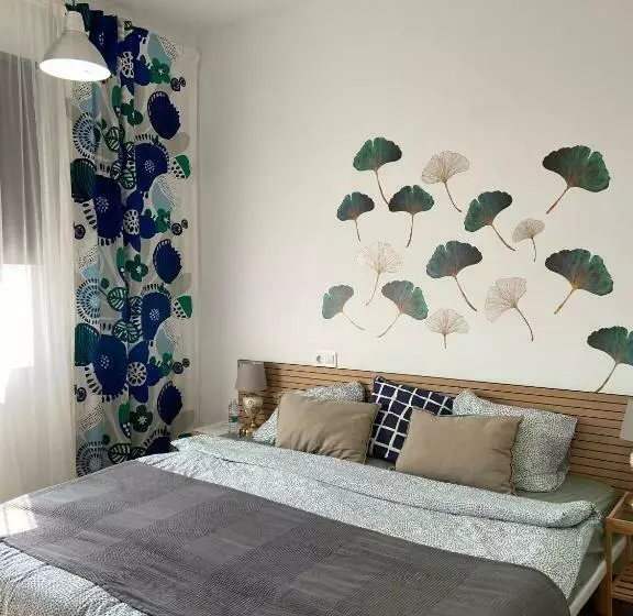 ユースホステル Hostal Orange Vibes