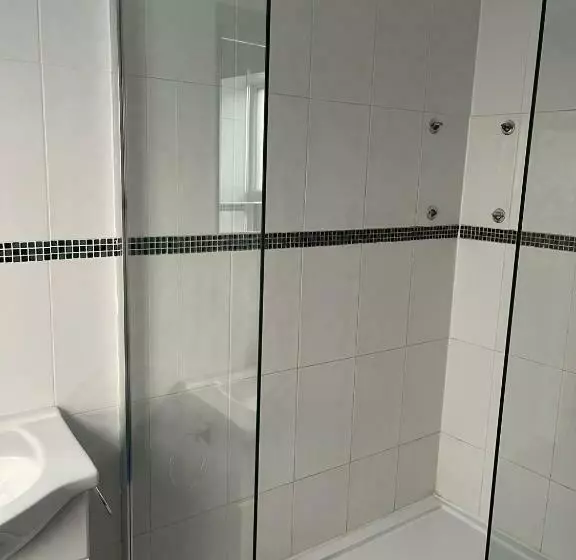 Retkeilymaja Shakers Inn