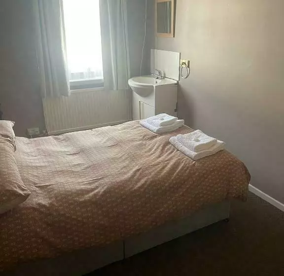 Retkeilymaja Shakers Inn