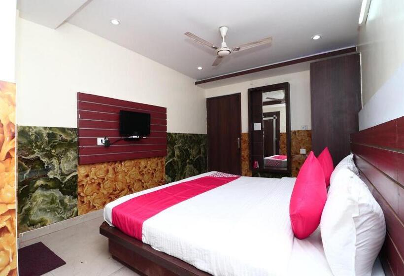 Collection O Tikonia Formerly Hotel Jatin