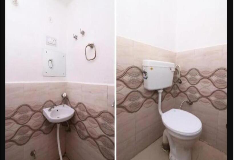 فندق Ganga Guest House By Wb Inn