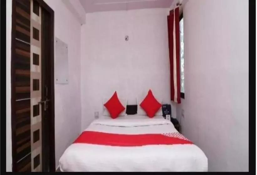 ホテル Ganga Guest House By Wb Inn