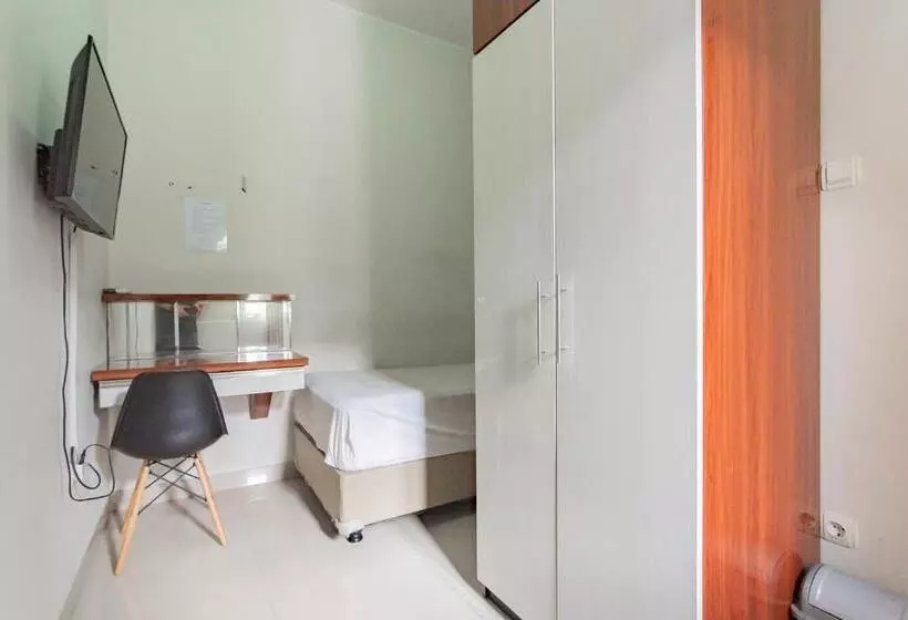 هتل Koolkost Near Stikes Cirebon