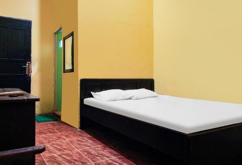 호텔 Oyo 91855 Big  Kendari