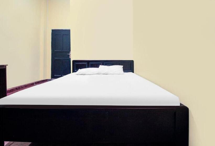 호텔 Oyo 91855 Big  Kendari