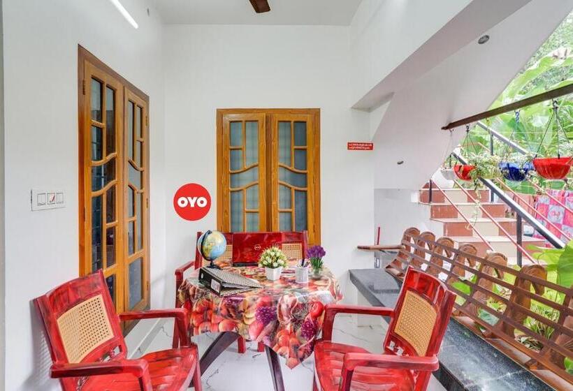 Hotel Oyo Flagship 70227 Vaishnavam Residency