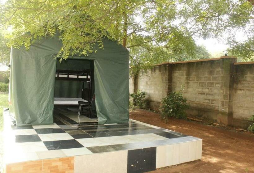 پانسیون Terezina Guest House And Holiday Home Pakwach Uganda