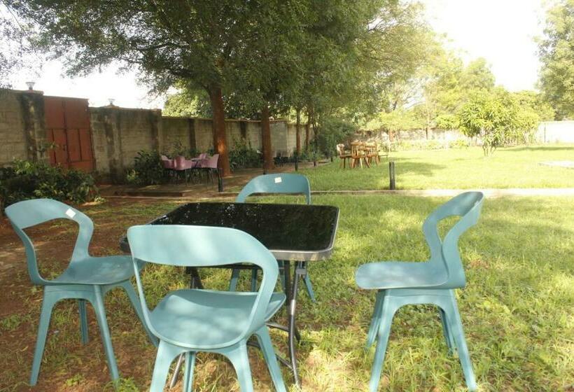 پانسیون Terezina Guest House And Holiday Home Pakwach Uganda