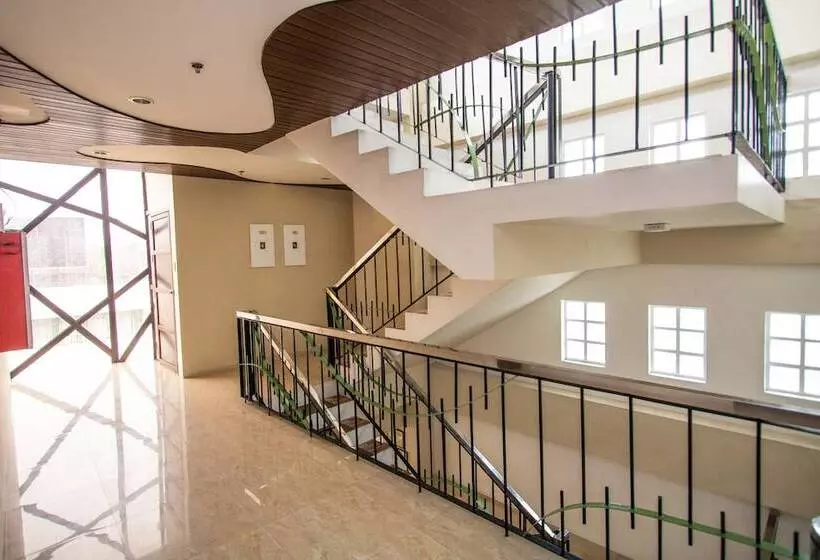 ユースホステル Kayong S Inn